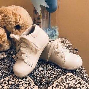 Baby Walkers (Size 4M) White Leather Upper